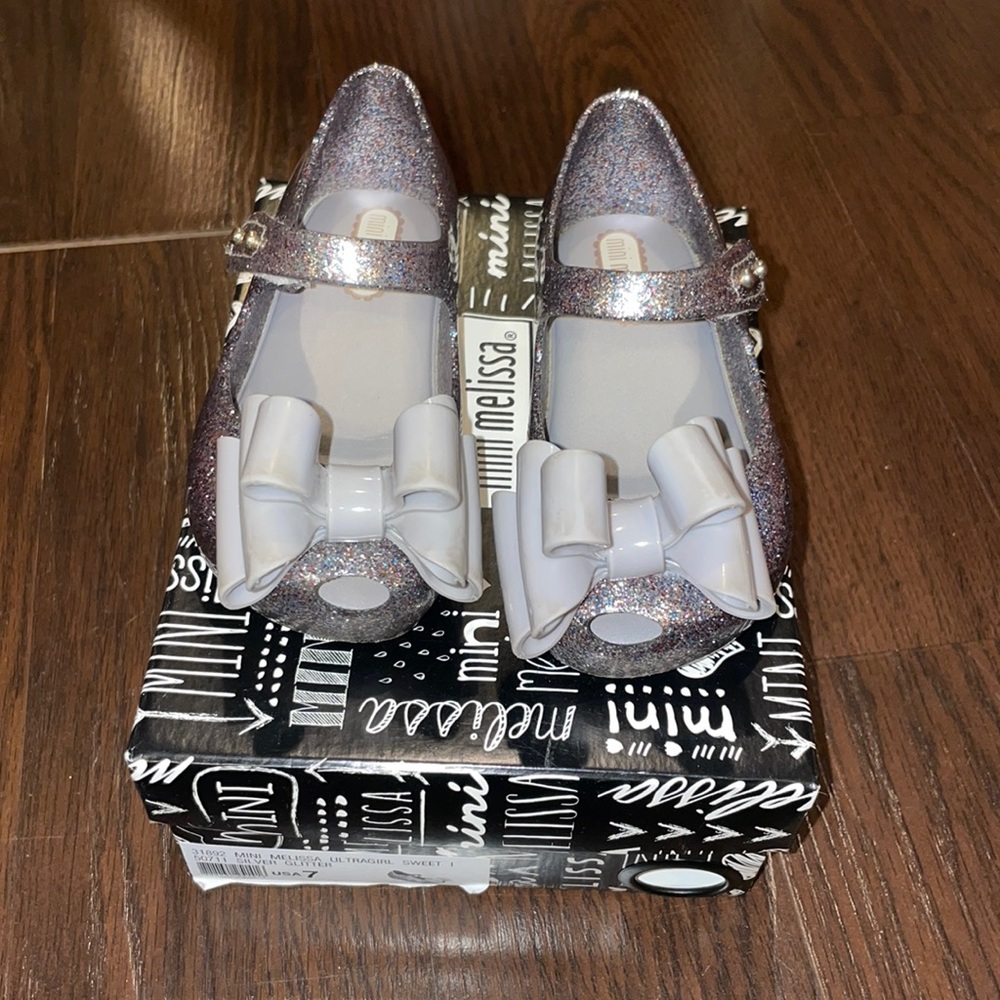 EUC Mini Melissa Toddler Ultragirl Sweet Mary Jane Flat size 7